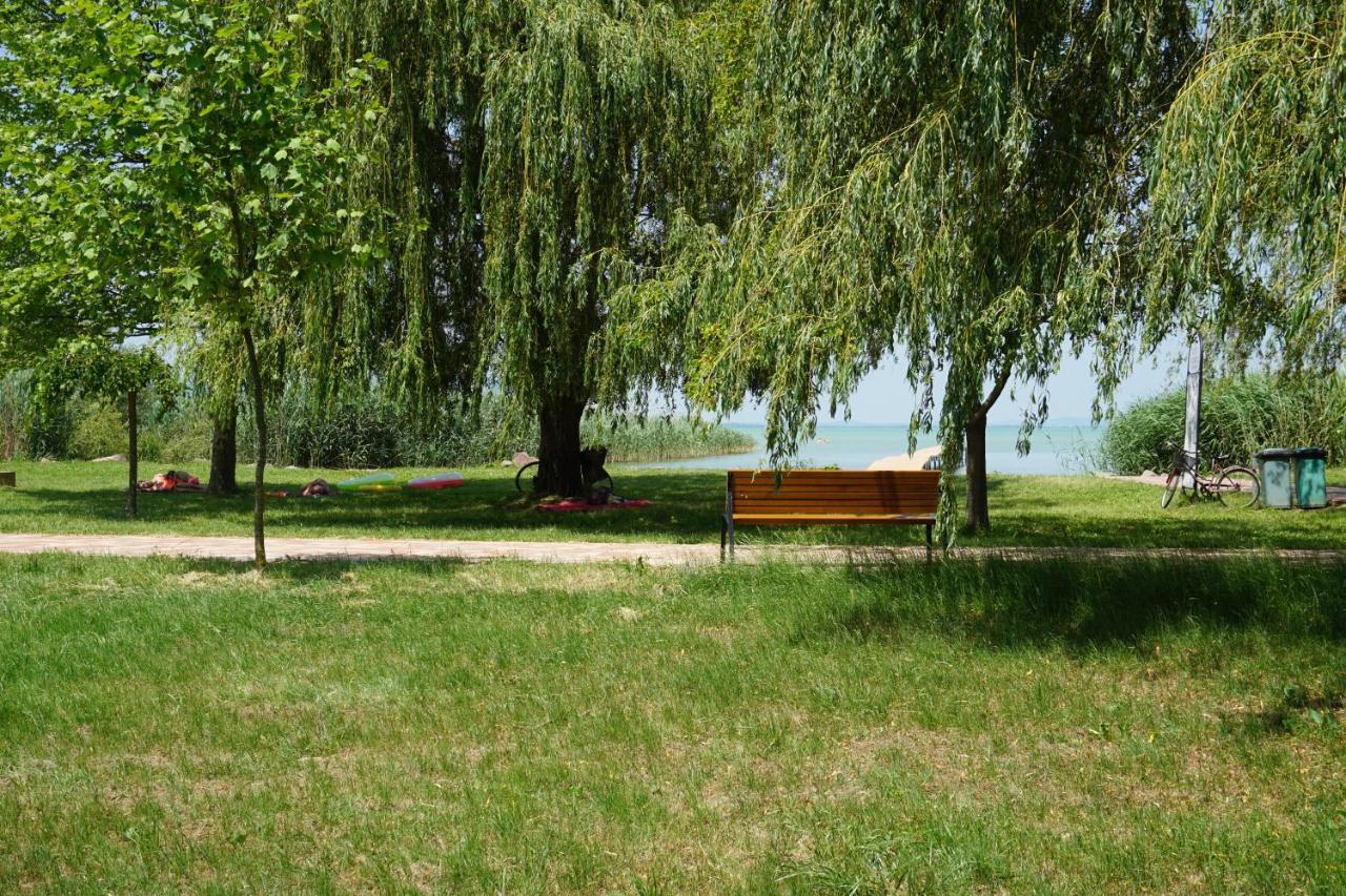 Villa Ida Balatonmariafurdo Exterior photo