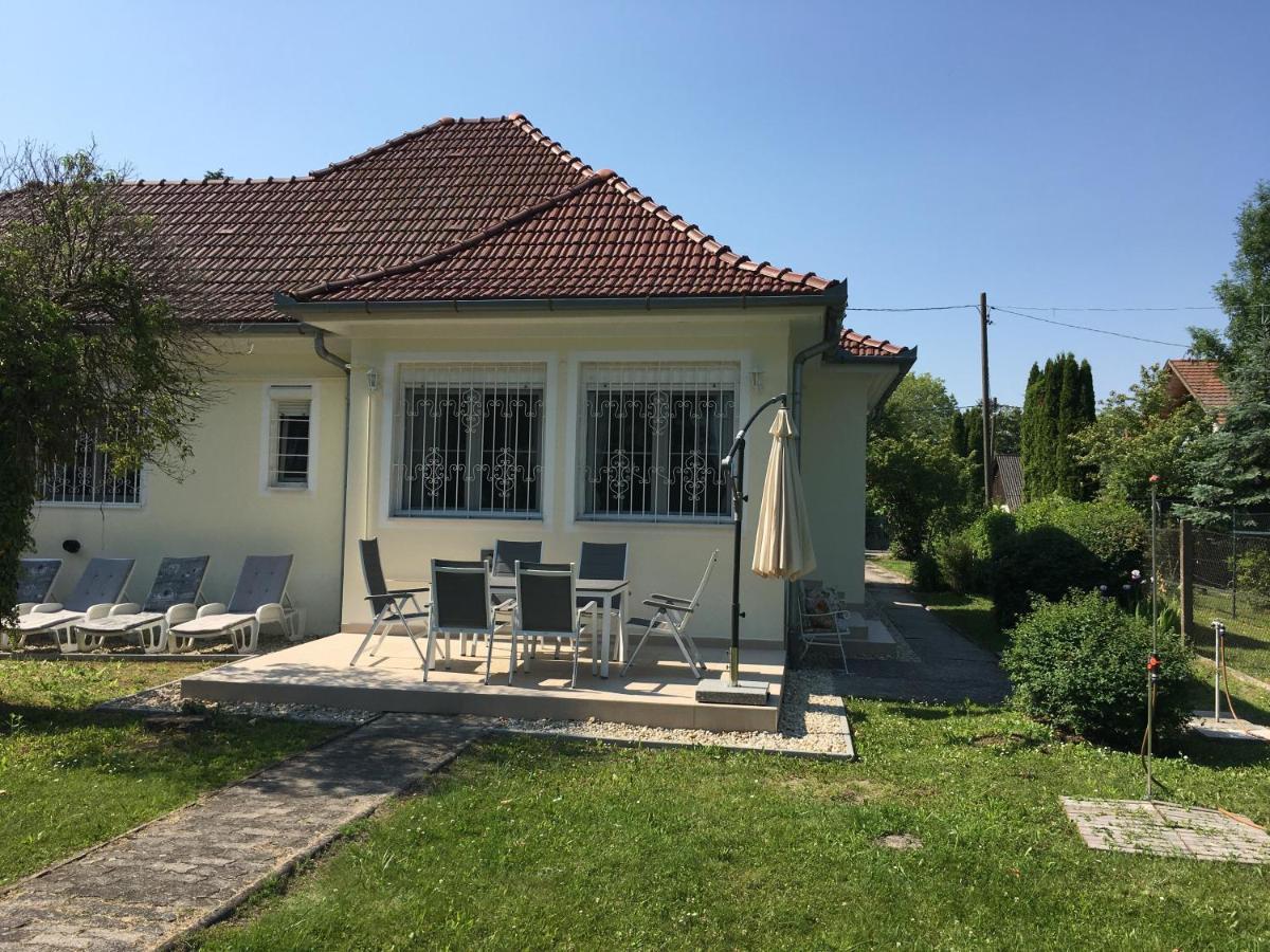Villa Ida Balatonmariafurdo Exterior photo