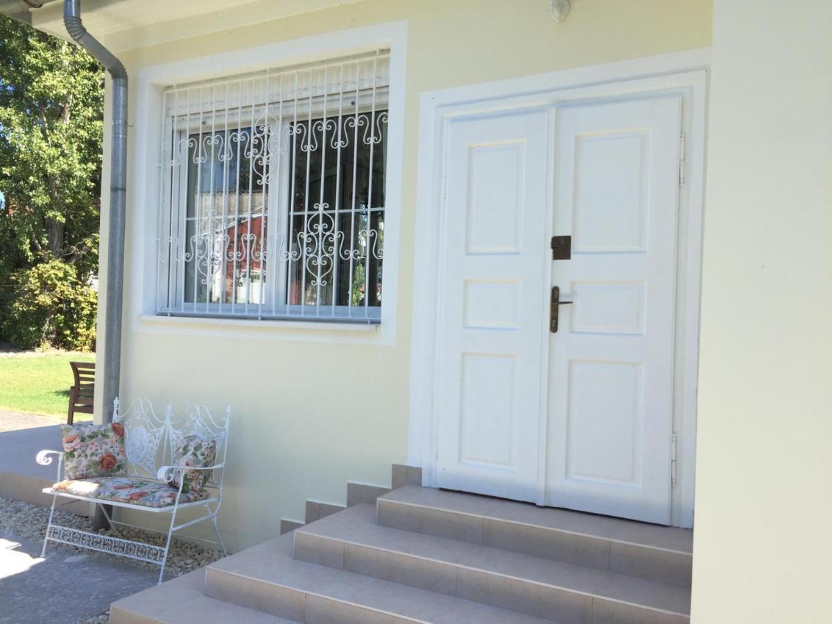 Villa Ida Balatonmariafurdo Exterior photo